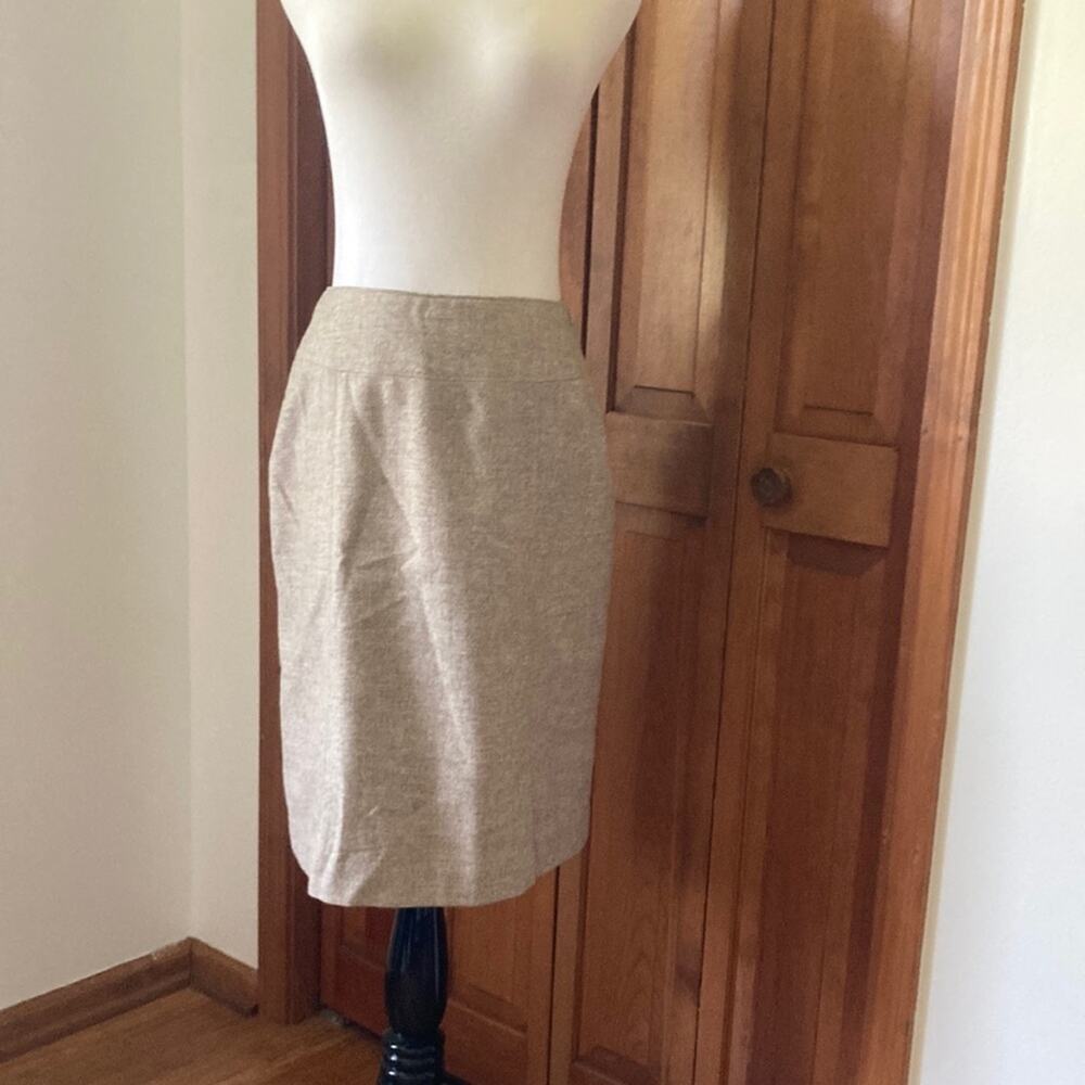 Banana Republic Oatmeal Wool Blend Pencil Skirt, Size 0